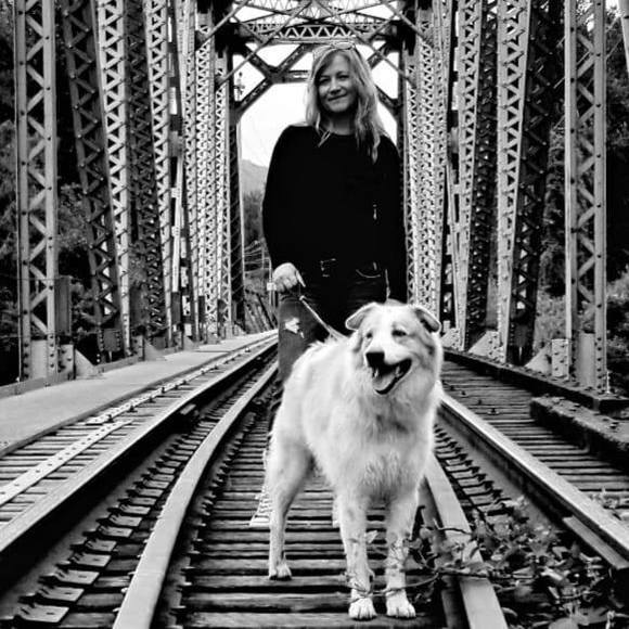 Meet your Posher, Jodi - Picture 1 of 1